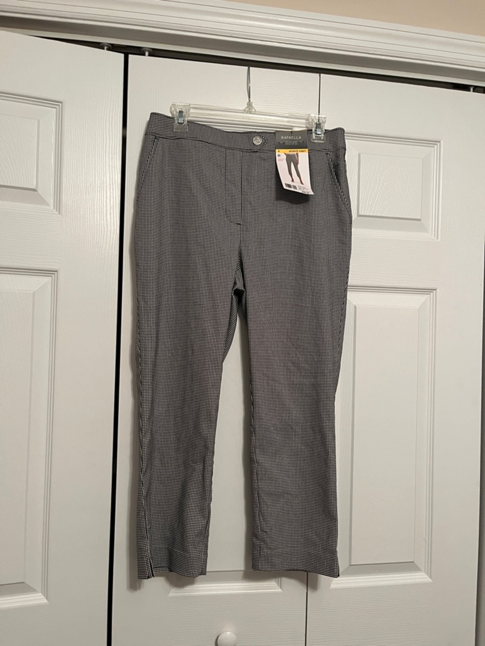 Rafaella Gray Cropped Ankle Pants